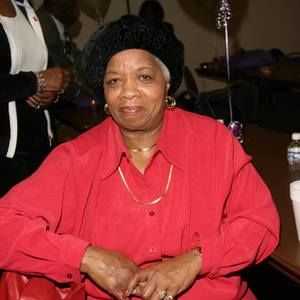 Meet your Posher, Lena m